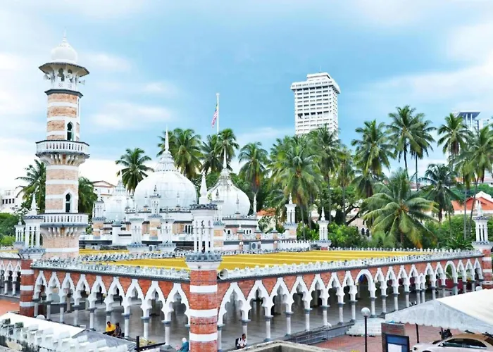 Super Oyo 90780 J Hotel Bukit Bintang Kuala Lumpur